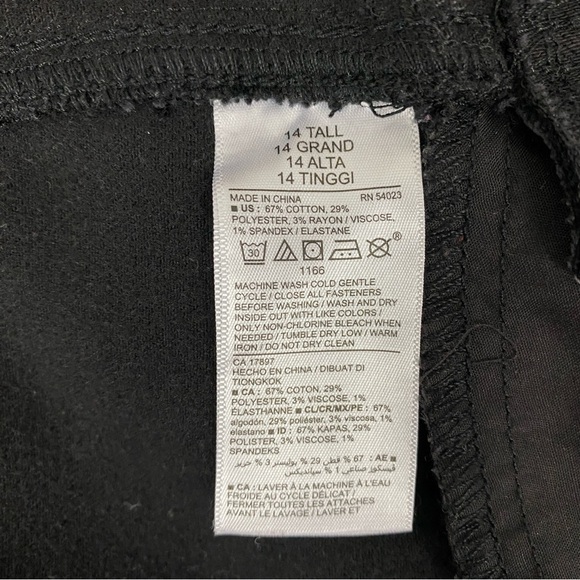 Old Navy Black Overalls Classic Denim Style - Picture 8 of 12